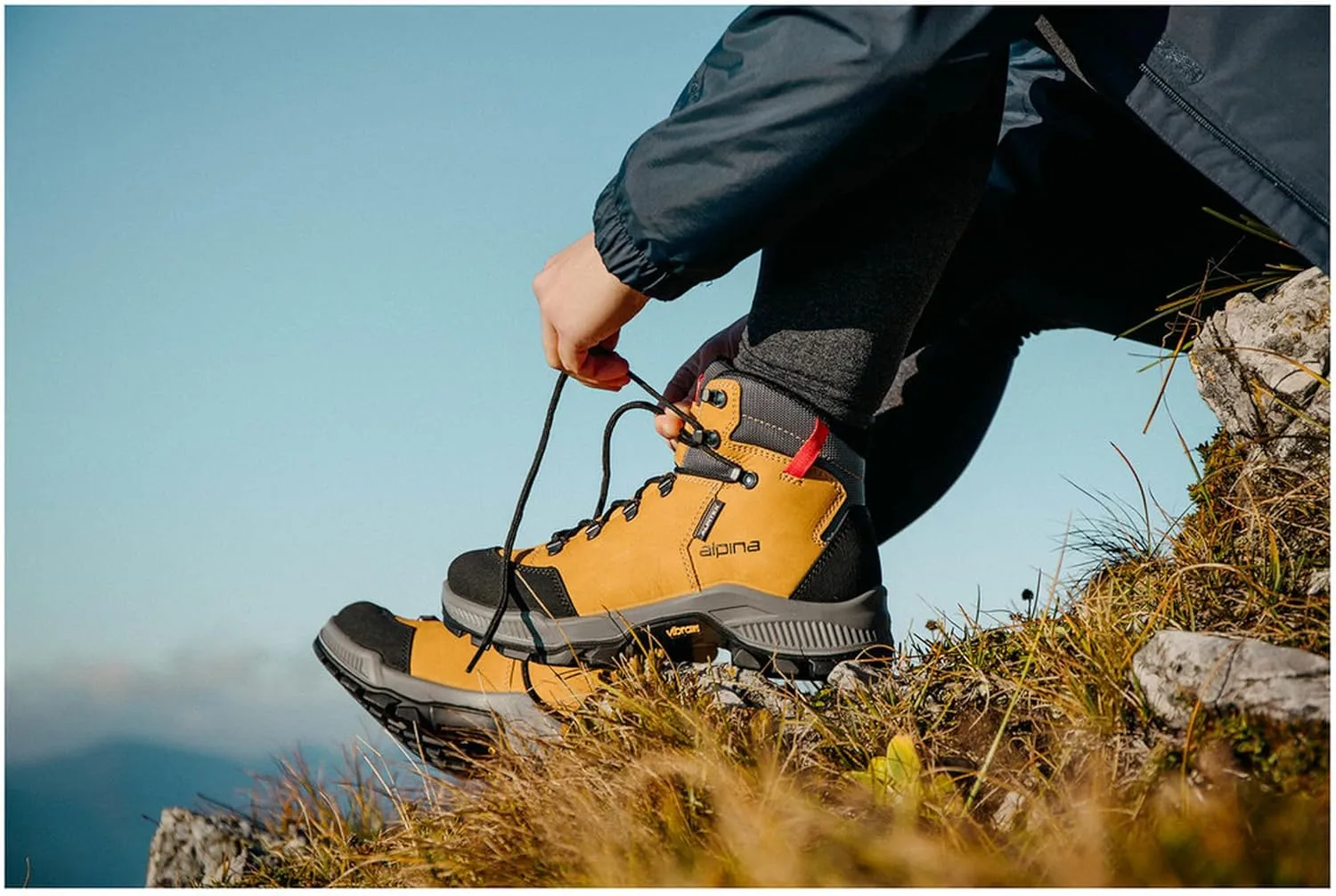 Alpina Stador Premium Hiking Boots | Ankle High | Waterproof | Breathable Membrane | Vibram Sole | Slip Resistant | Made in Europe