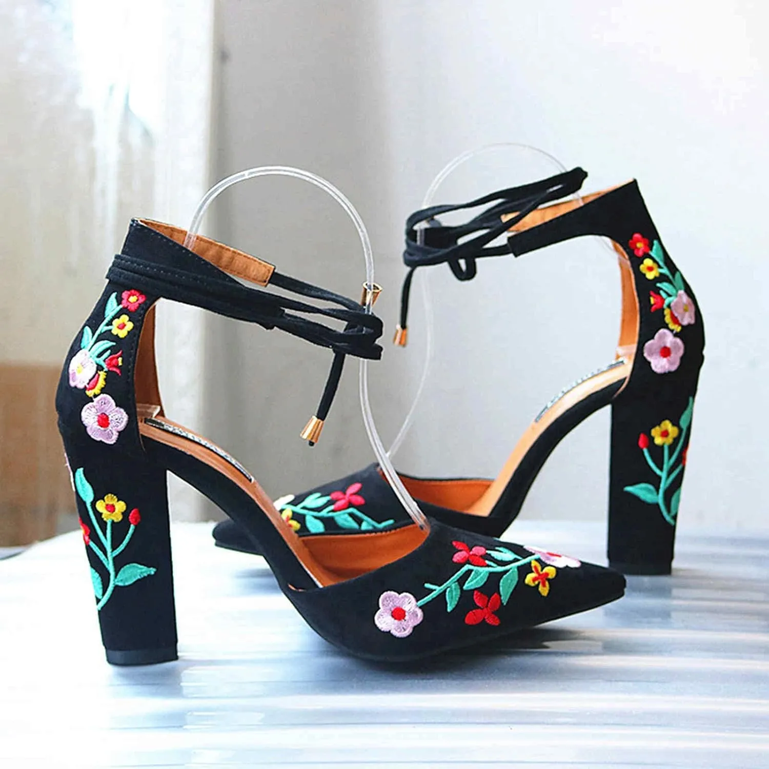 BORAMAX Womens Point Closed Toe Heels Buckle Ankle Strap Sandals Embroidered Chunky Heel Lace Up Party Pumps Sandals