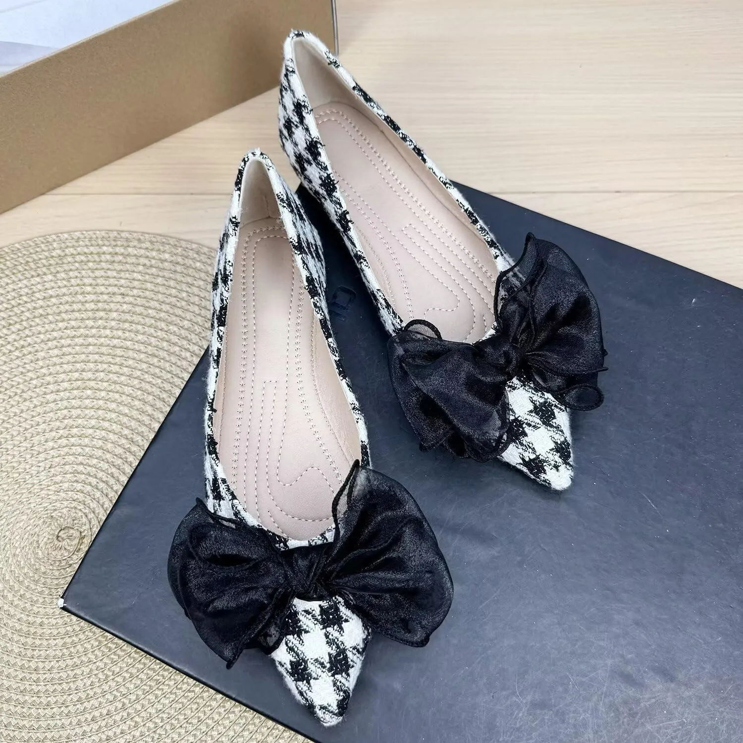 ChaiRong Zhou Women's Houndstooth Pointed Toe Flats Shoes Cute Bow Comfortable Dress Ballet Flats