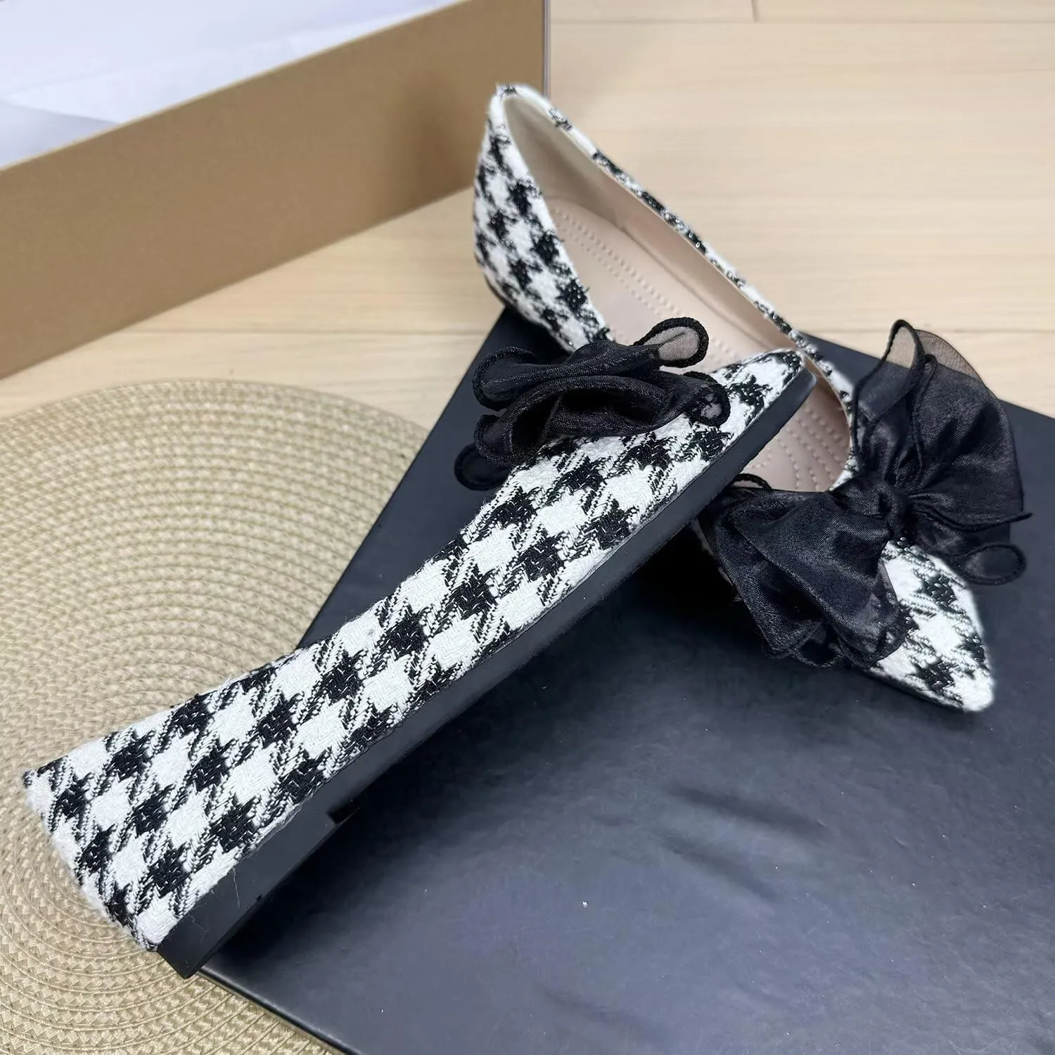 ChaiRong Zhou Women's Houndstooth Pointed Toe Flats Shoes Cute Bow Comfortable Dress Ballet Flats