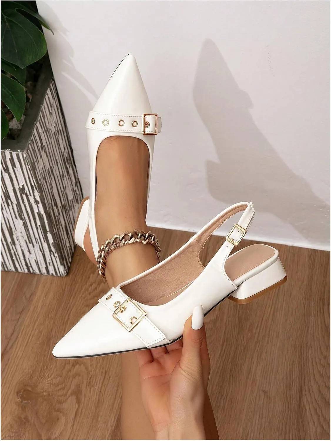 Floerns Women's Leather Buckle Slingback Flats Pointed Toe Ankle Straps Dressy Shoes