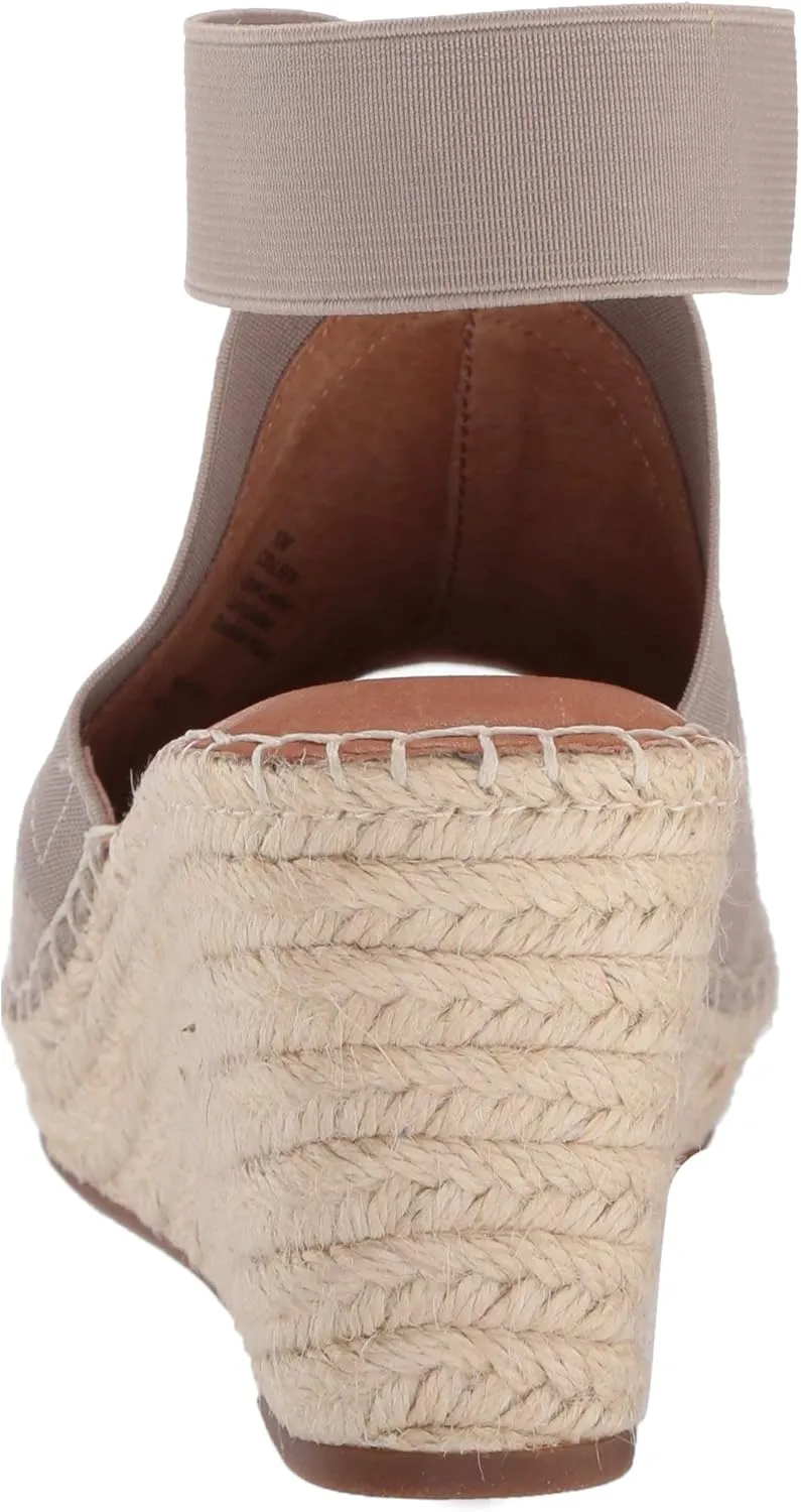 Gentle Souls by Kenneth Cole Women's Colleen Wedge Sandals