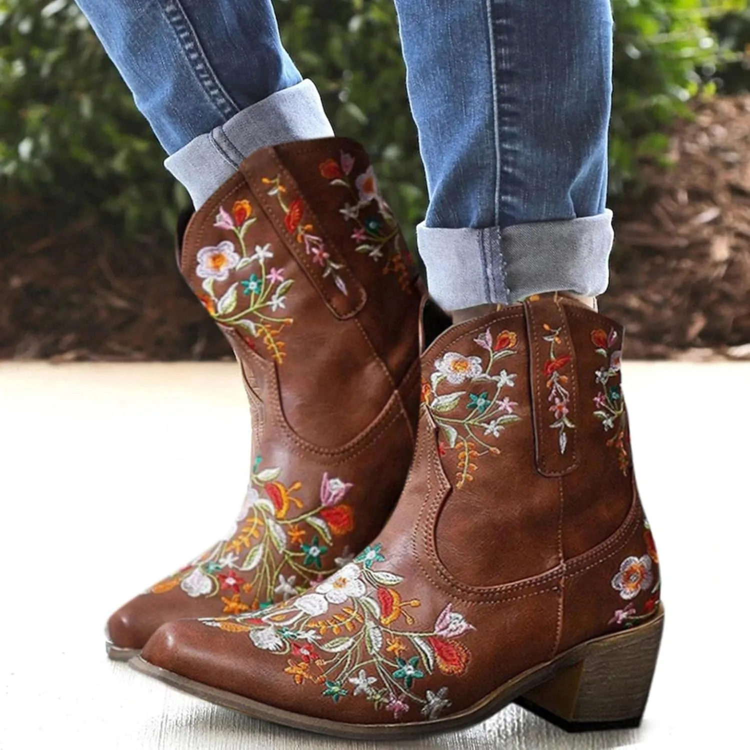 Hbeylia Cowboy Boots For Women Vintage Embroidery Pointed Toe Chunky Mid-Heels Western Cowgirls Boots Retro Slip On Wide Mid Calf Boots Riding Knight Ankle Booties