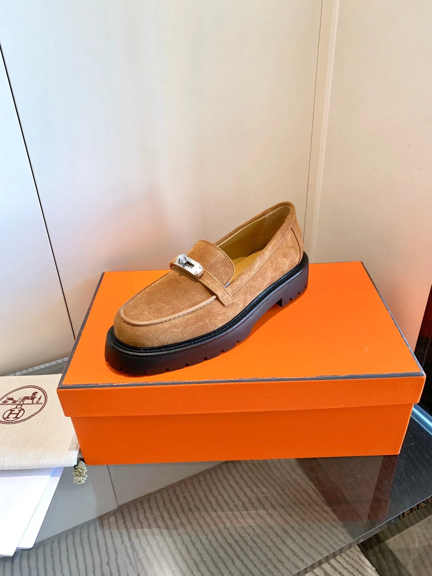 HM Icone Loafer Caramel Suede  963168