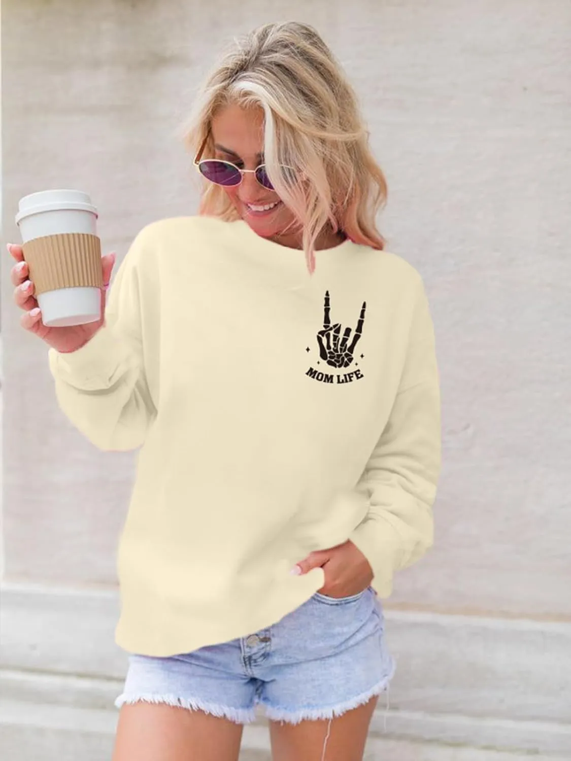 Mama Sweatshirts Mom Life Crewneck Sweatshirts Funny Mama Halloween Skeleton Rocker Graphic Sweatshirts Pullover Top