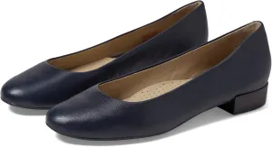 Marc Joseph New York Women's Ferris Flat 2.0 - Comfortable Leather Slip-On Shoes