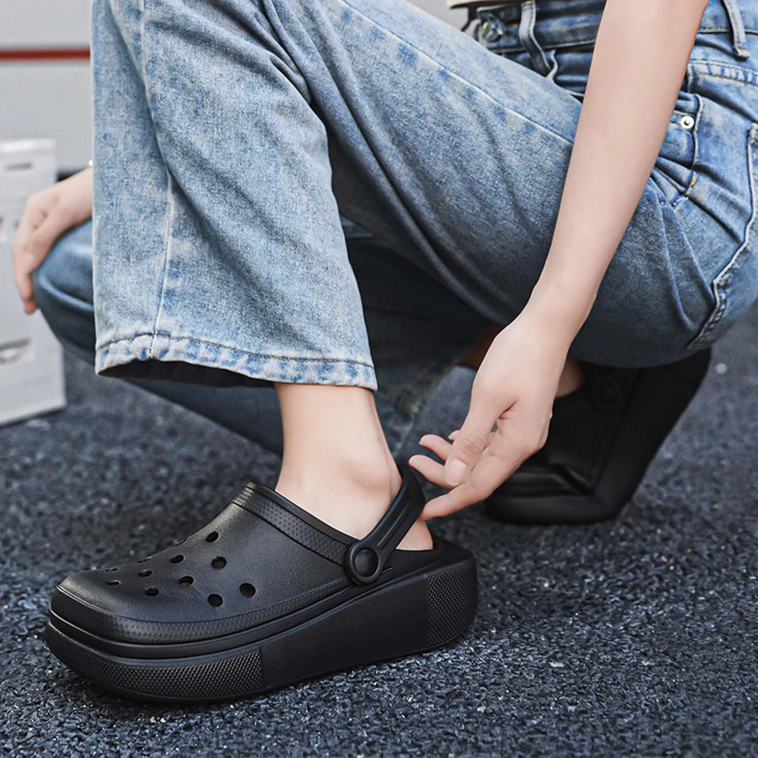 Men Women Garden Shoes Summer Fashion Square Toe Clogs Sandals Slippers Breathable Quick Dry Beach Sandals Adjustable Heel Mules