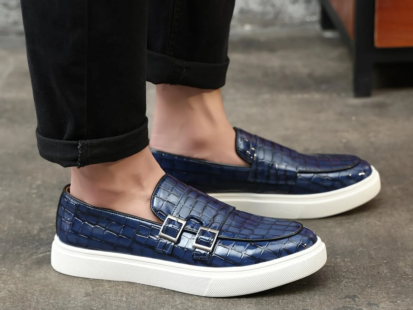 Men's Buckle Strap Loafers Crocodile Pattern Patent Leather Formal Casual Chunky Dress Shoes for Business Work Outdoor Dating Prom