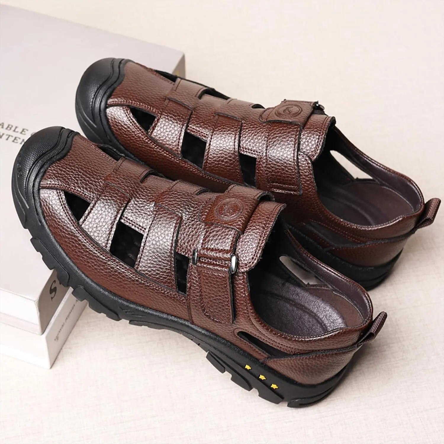 Men's Genuine Leather Fisherman Sandals Closed Toe Anti-Slip Platform Adjustable Hook & Loop Strap Summer Hollow Sandals for Casual Outdoor Travel