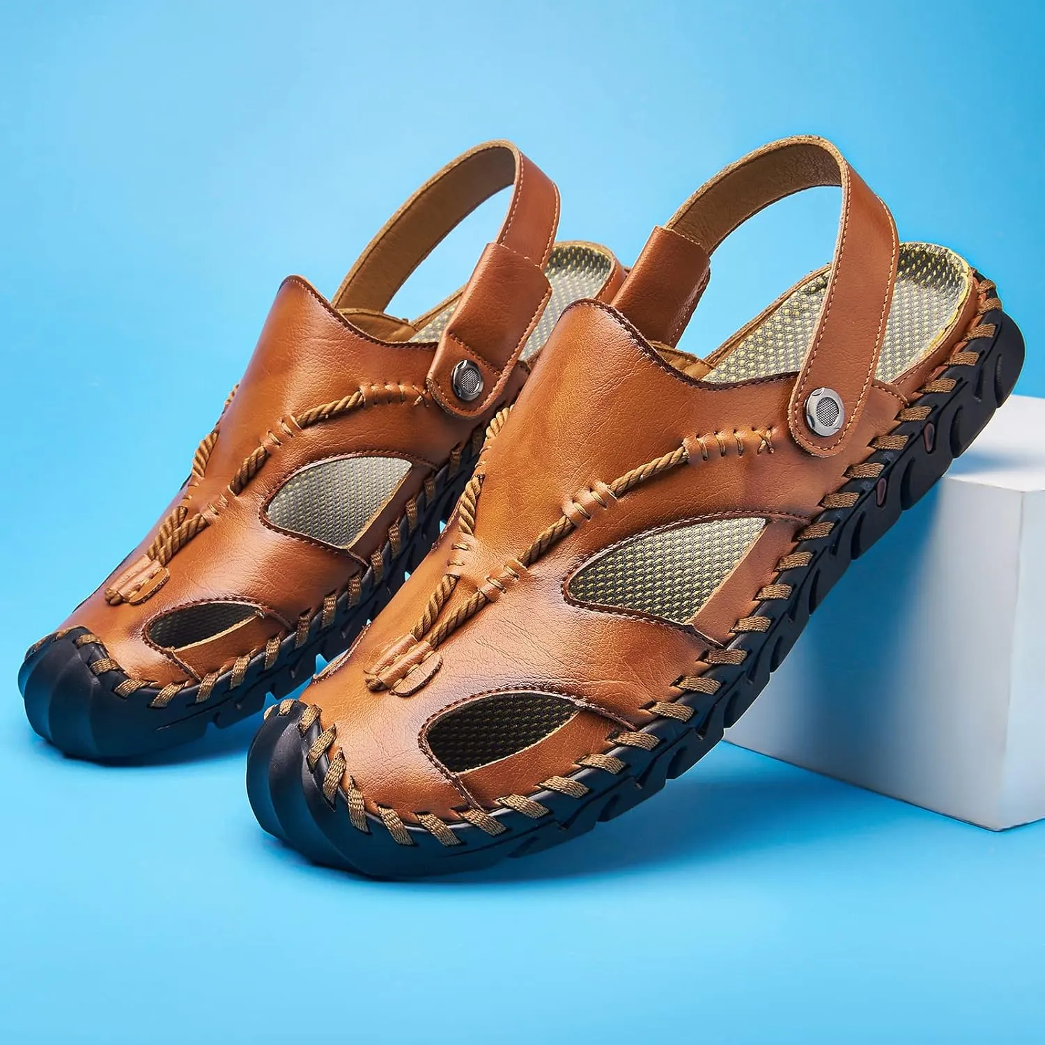 Mens Sandals Leather Closed Toe Outdoor Summer Anti-Slip Beach Sandals