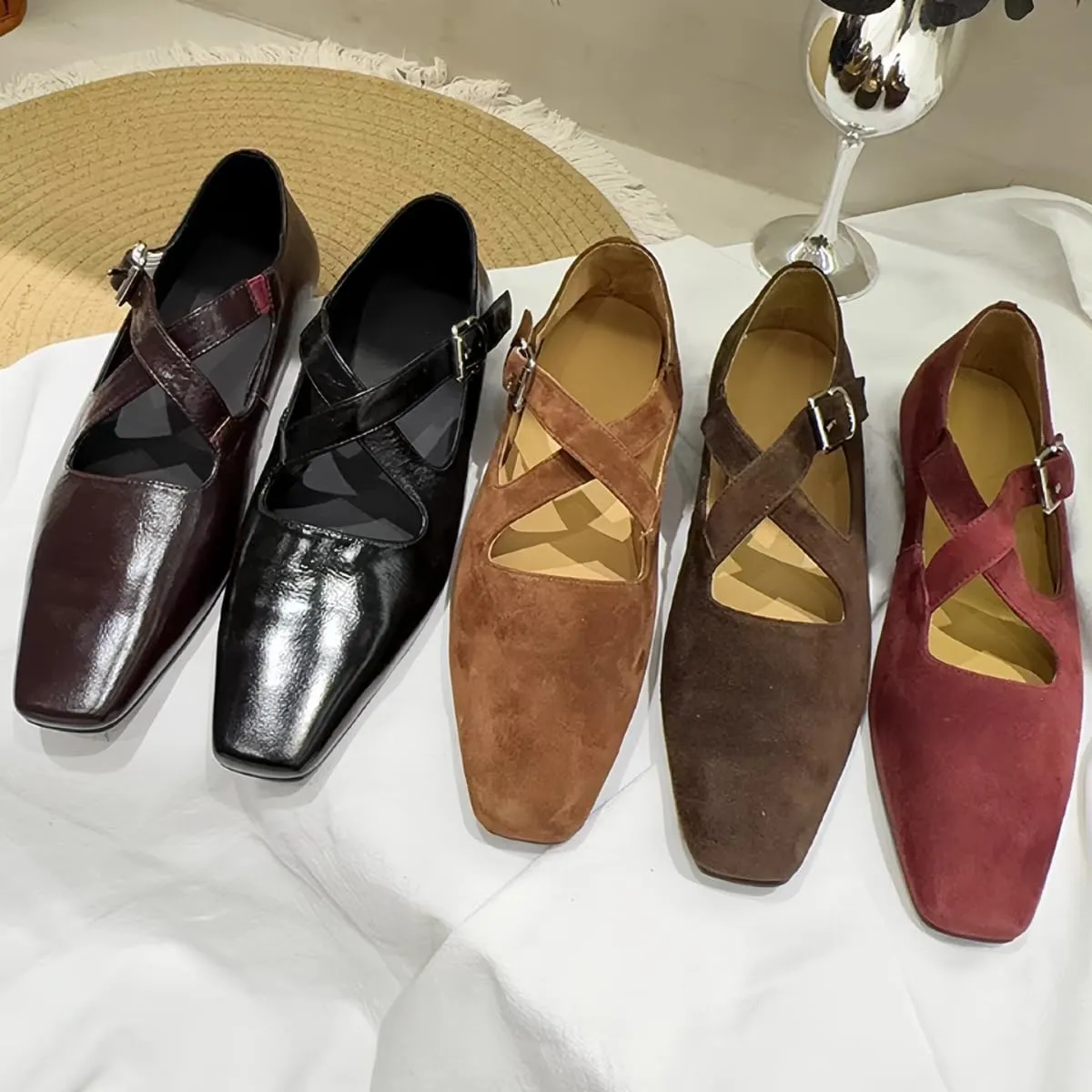 Retro Ballet Flats Shoes for Women with Metal Buckle Cross-Strap Genuine Leather Closed-Toe Mary Jane Shoes Dress Office Work Elegance Look
