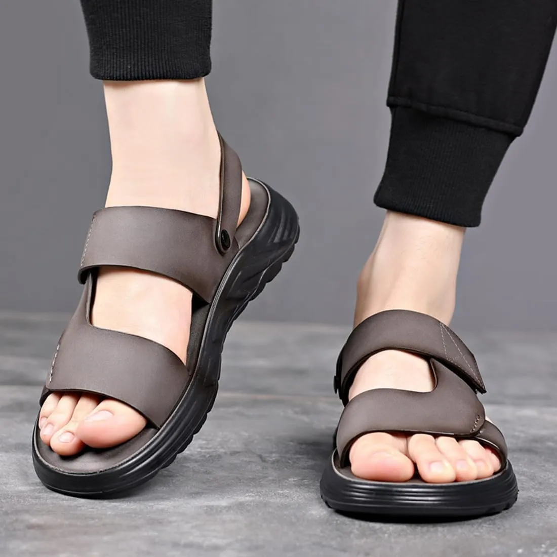Rojeam Mens Casual Leather Sandals Outdoor Fisherman Sandals Closed Toe Summer Shoes