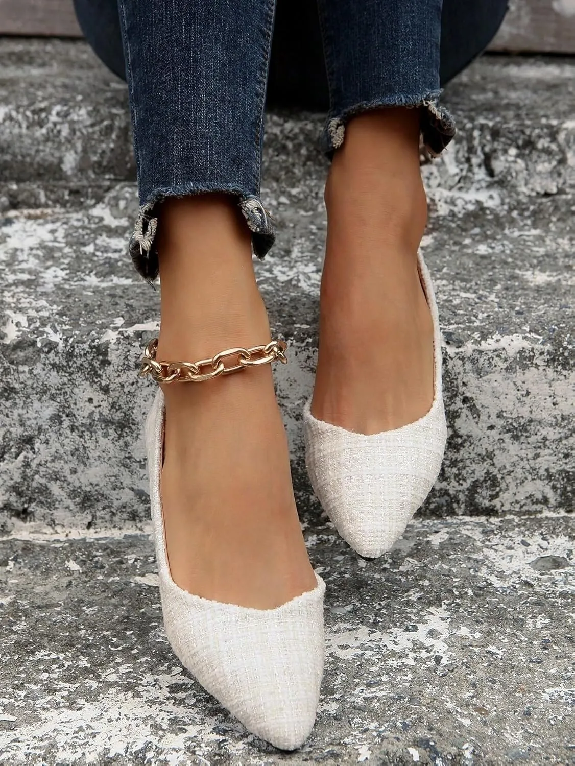 SweatyRocks Women's Pointed Fat Shoes Dressy Comfortable Office Shoes Closed Toe Sandals