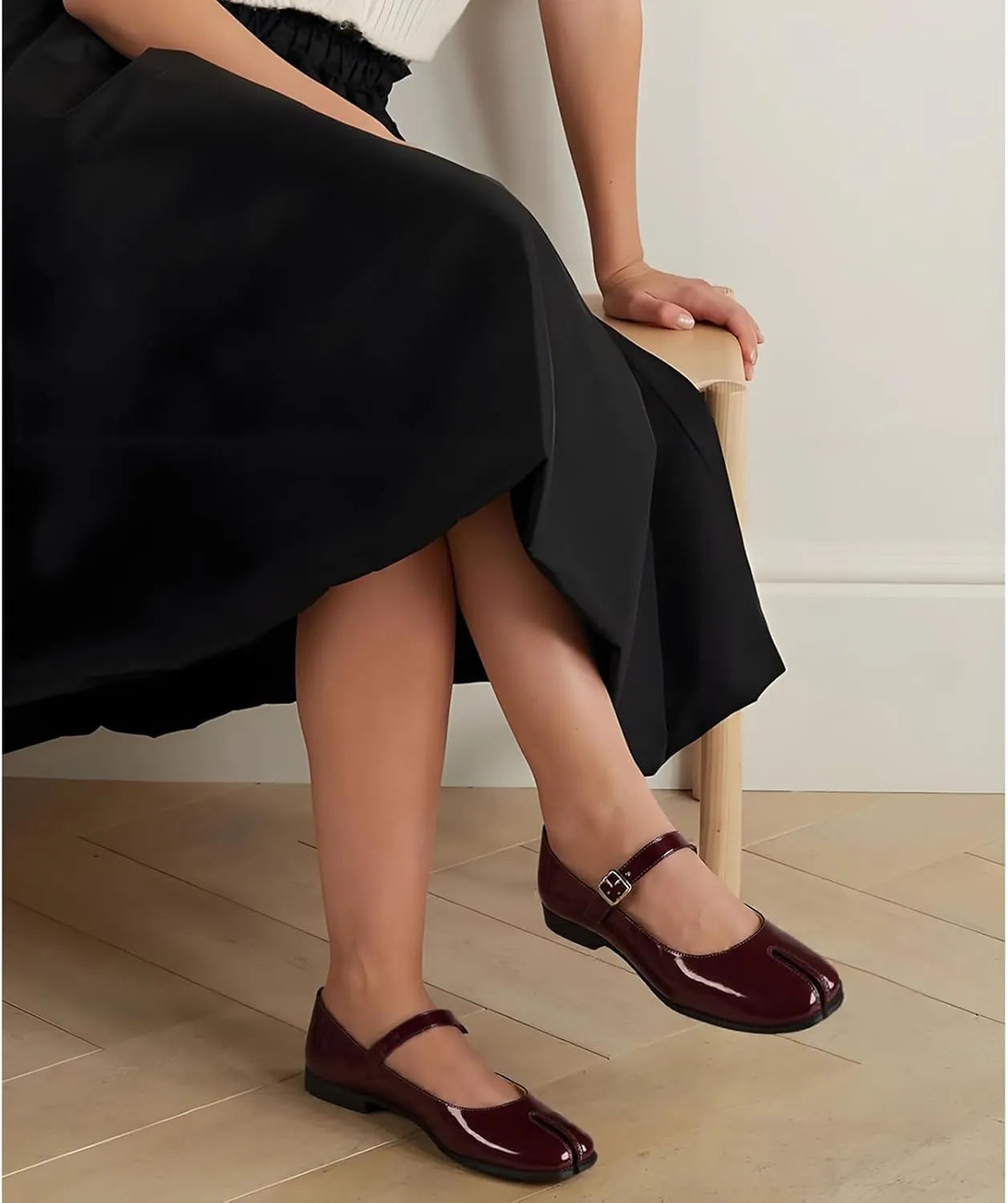 Tabi Mary Jane Shoes Women Split Toe Ankle Buckle Strap Womens Flats Comfort Casual Dressy Party School Work Dress Pumps Shoes