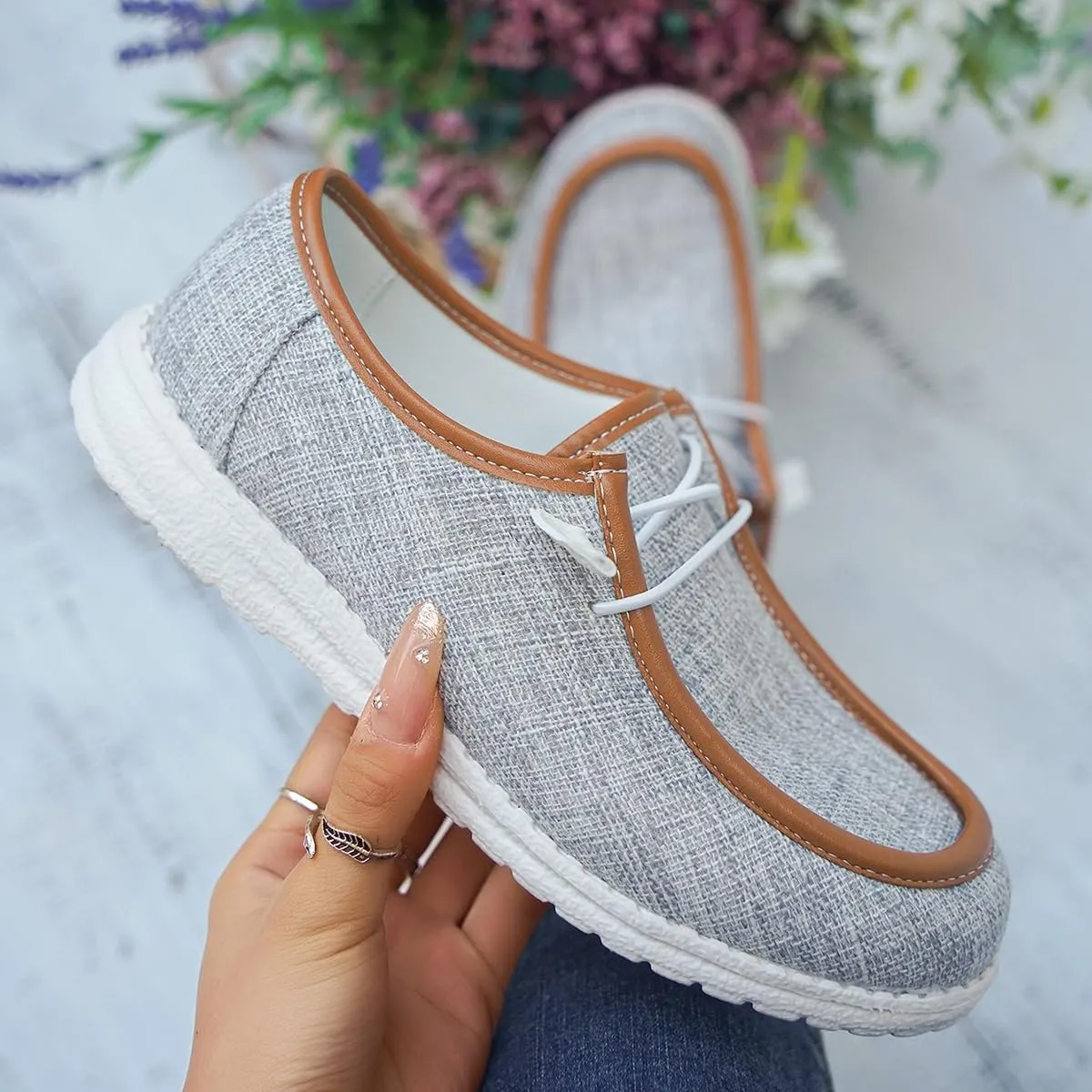 Unisex Slip-on Plaid Canvas Loafers for Women Men Low Top Outdoor Flat Walking Shoes Drving Shoes Sneakers| Comfortable & Light-Weight