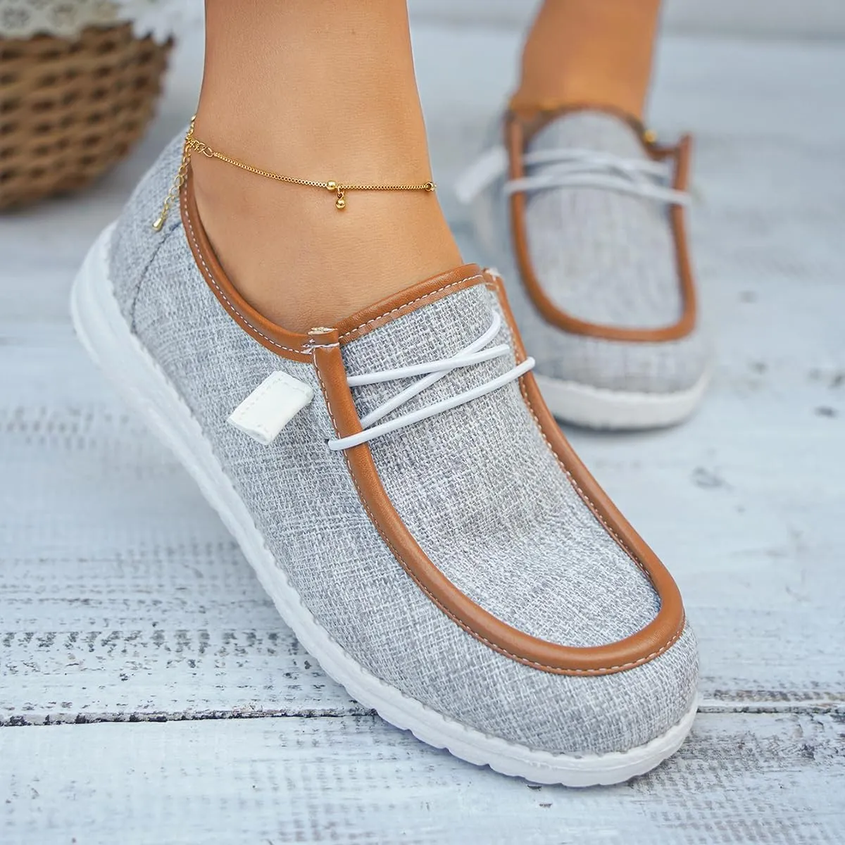 Unisex Slip-on Plaid Canvas Loafers for Women Men Low Top Outdoor Flat Walking Shoes Drving Shoes Sneakers| Comfortable & Light-Weight