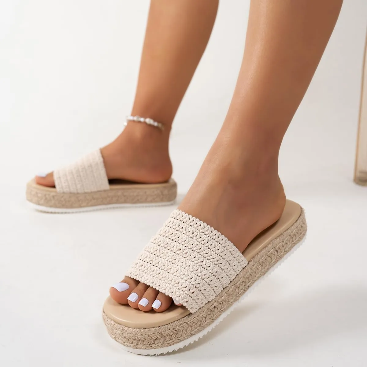 Women's Beige Woven Slide Sandals - Thick Sole Comfortable Platform Sandals for Women, Casual Summer Shoes for Beach, Vacation & Outdoor Walking