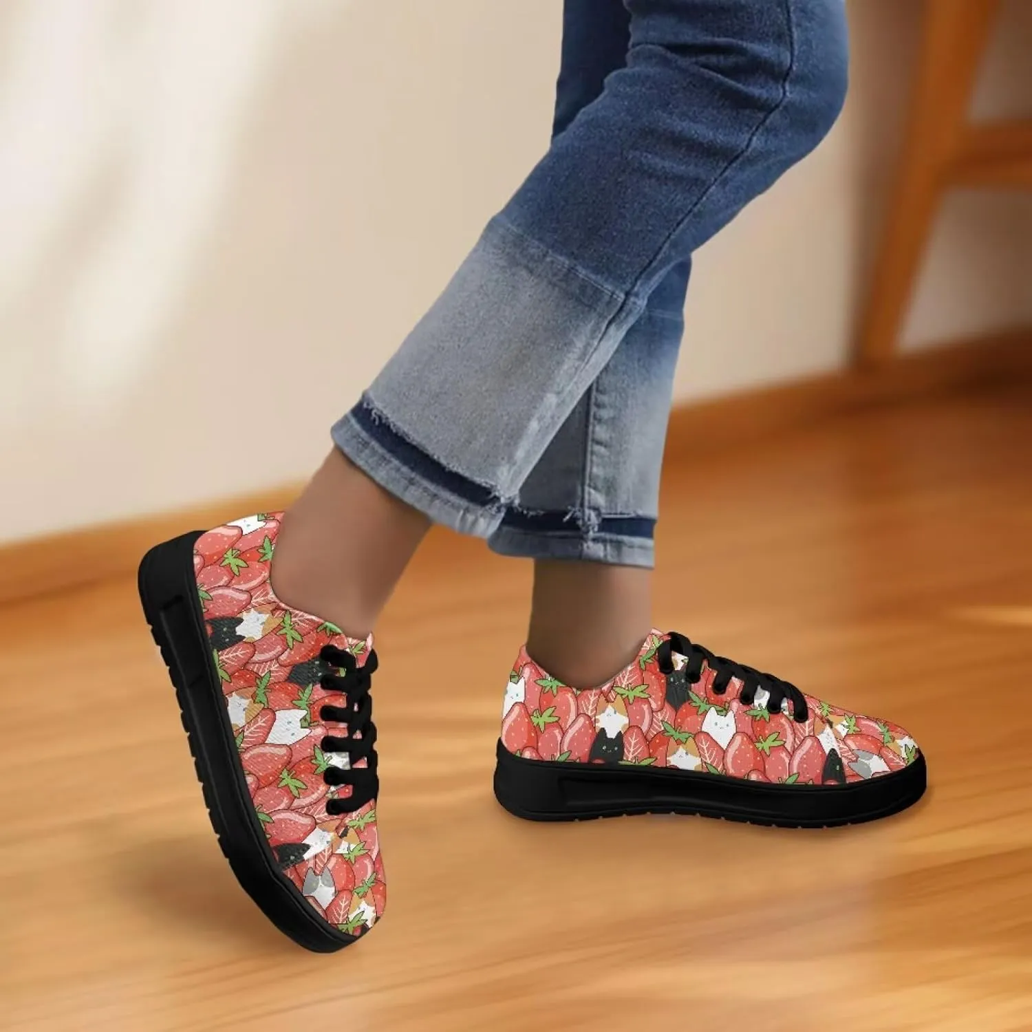 Women's Slip On Canvas Tennis Shoes Low Top Fashion Sneakers Casual Flats Walking Shoes Comfy Loafers US 5.5-13.5