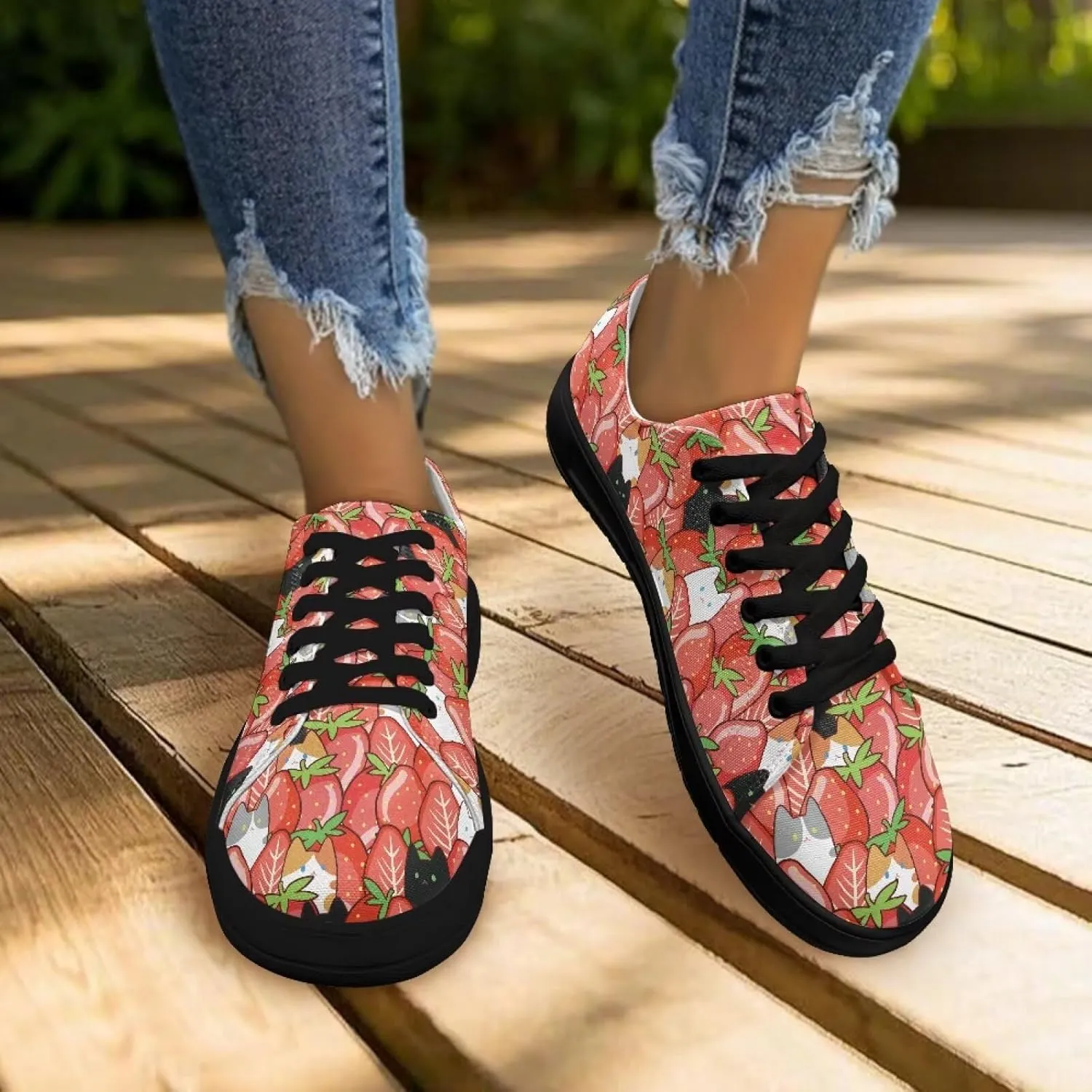 Women's Slip On Canvas Tennis Shoes Low Top Fashion Sneakers Casual Flats Walking Shoes Comfy Loafers US 5.5-13.5