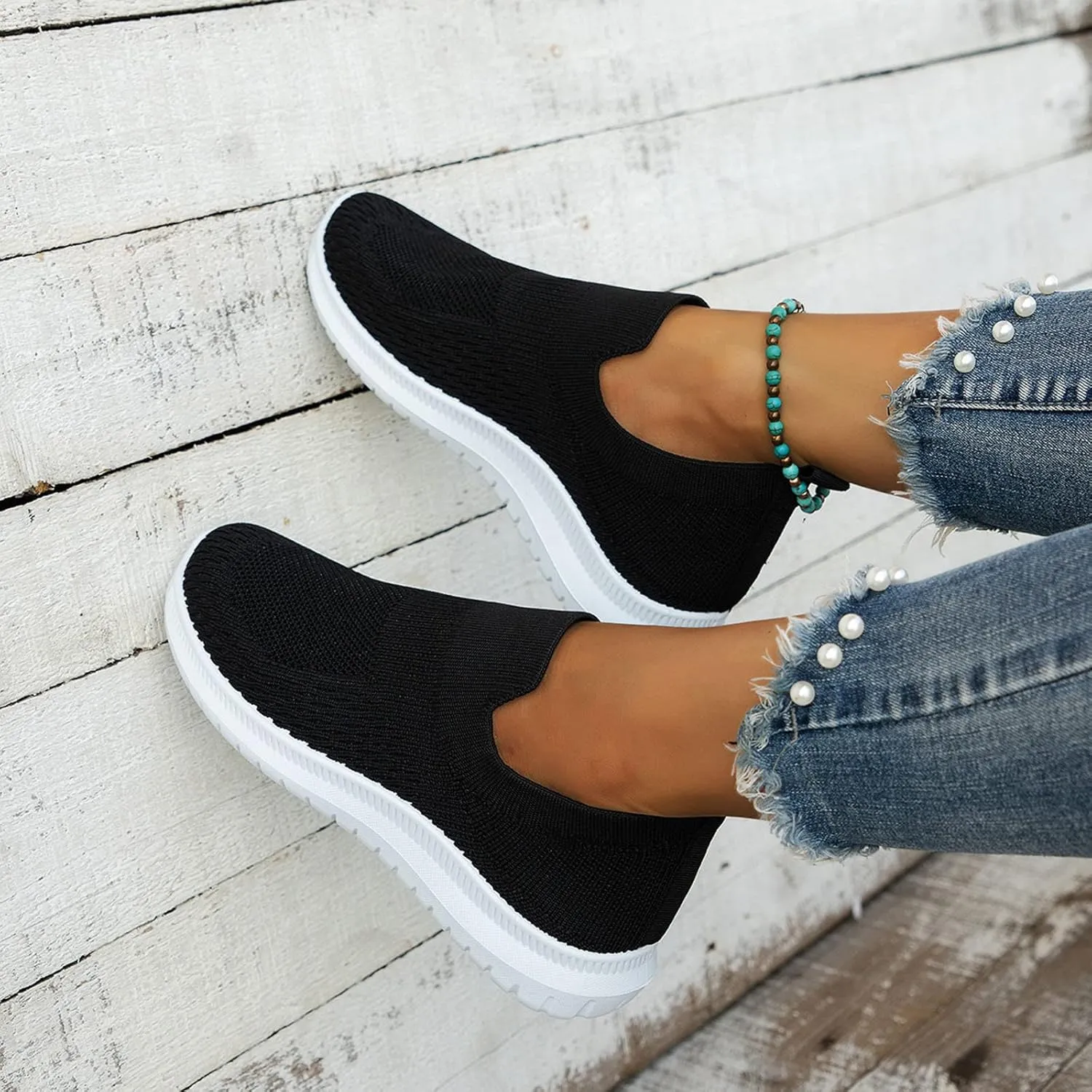 Womens Slip On Loafers Casual Comfortable Walking Shoes Lightweight Canvas Sneakers Non Slip Flat Flats