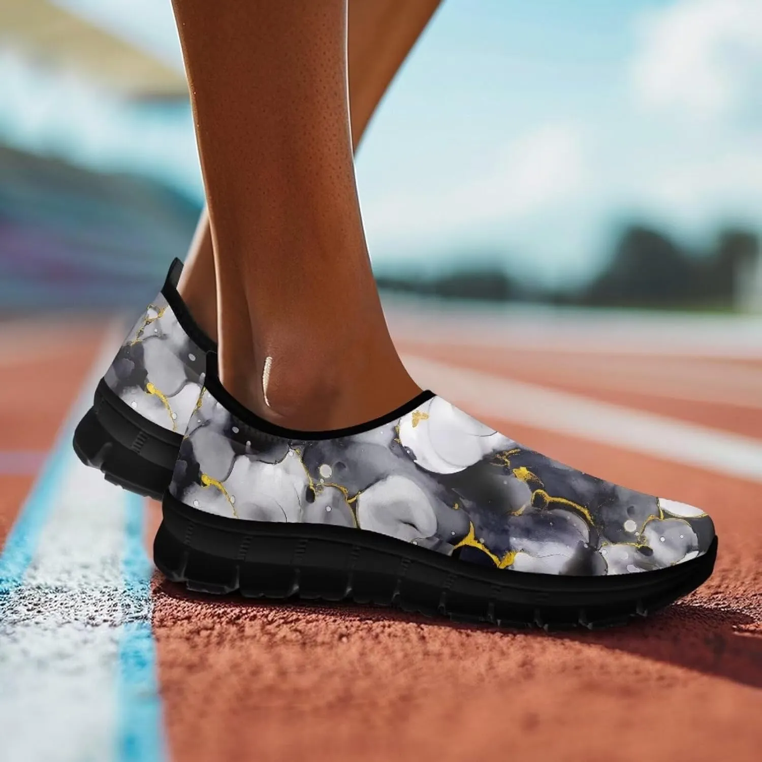 Women's Sneaker Casual Low Top Hiking Sneaker Flat Slip On Outdoor Soft Breathable Holiday Athletic Shoes for Womens