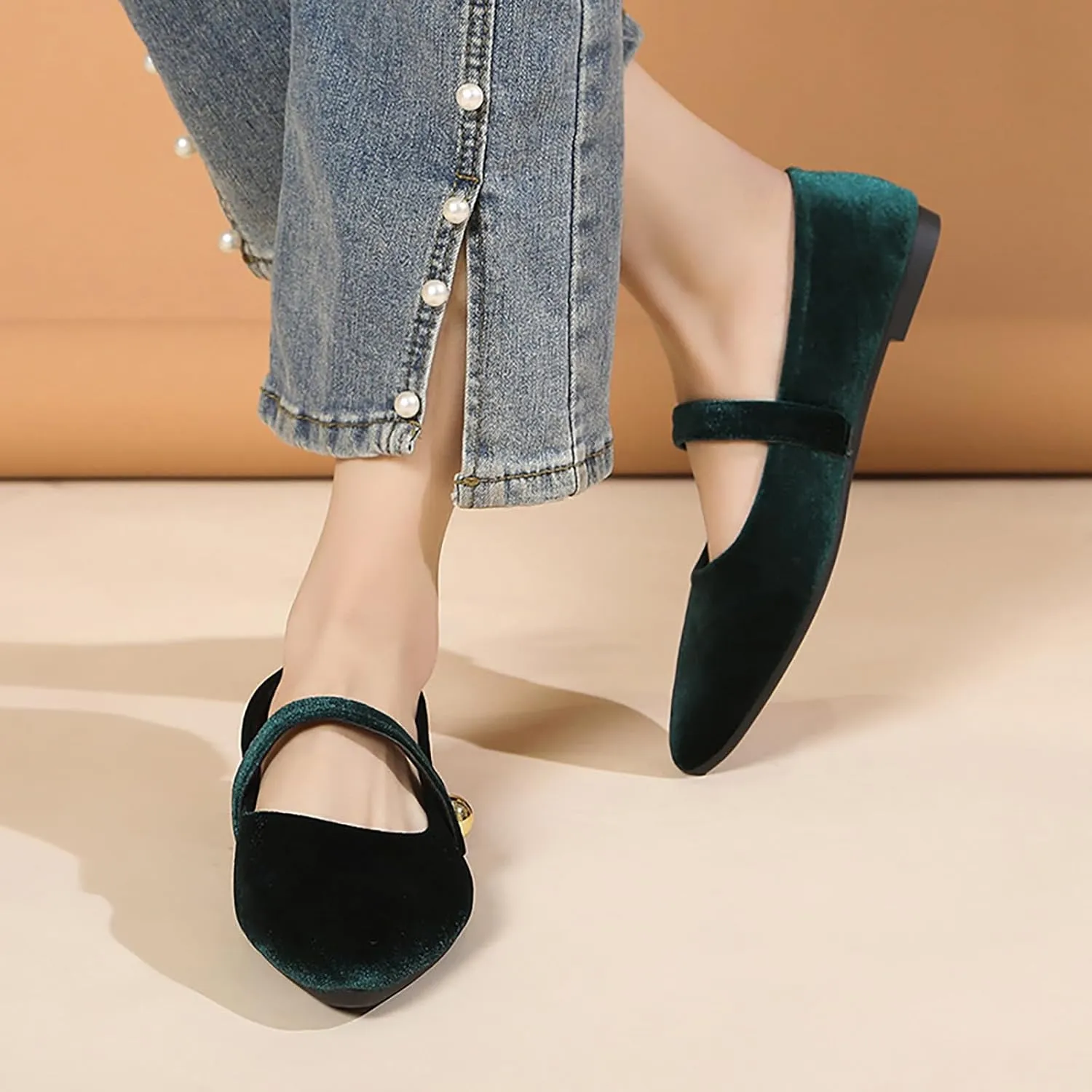 Women's Suede Pointed Toe Flat Mary Jane Shoes Fashion Buckle Strap Ballet Dance Shoes Retro Soft Comfortable Slip On Casual Walking Flats