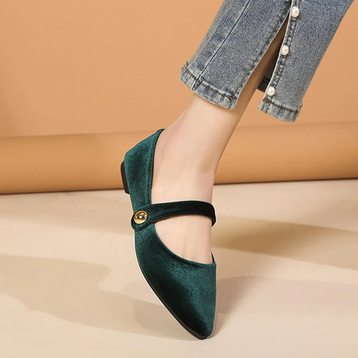 Women's Suede Pointed Toe Flat Mary Jane Shoes Fashion Buckle Strap Ballet Dance Shoes Retro Soft Comfortable Slip On Casual Walking Flats