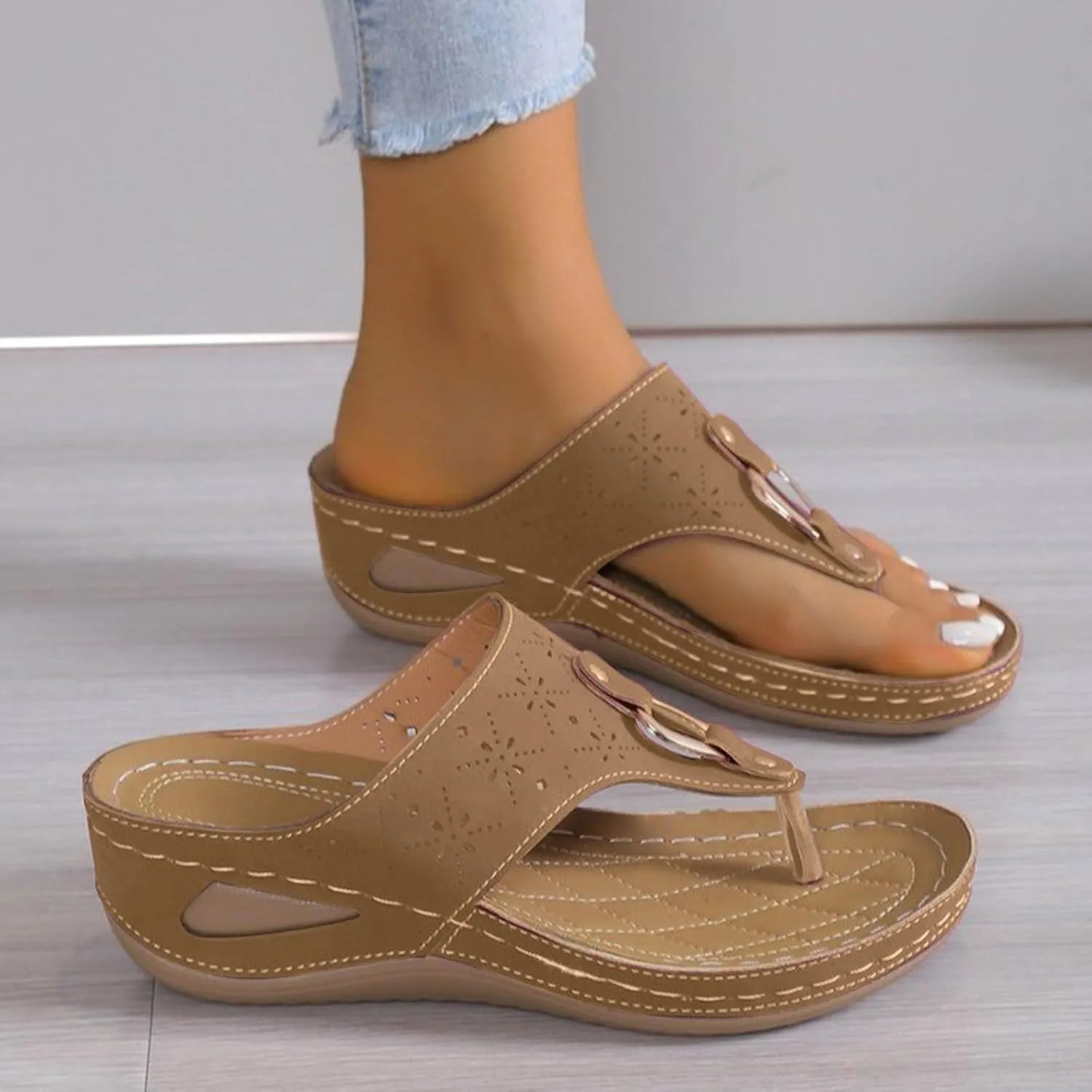 ZSpzx Orthopedic Sandals for Women,2025 Arch Support Wedge Flip Flops Slide Dressy Summer Open Toe Slip on Sandalias Comfortable Slides Slippers Metal Plantar Fasciitis Walking Beach Shoes